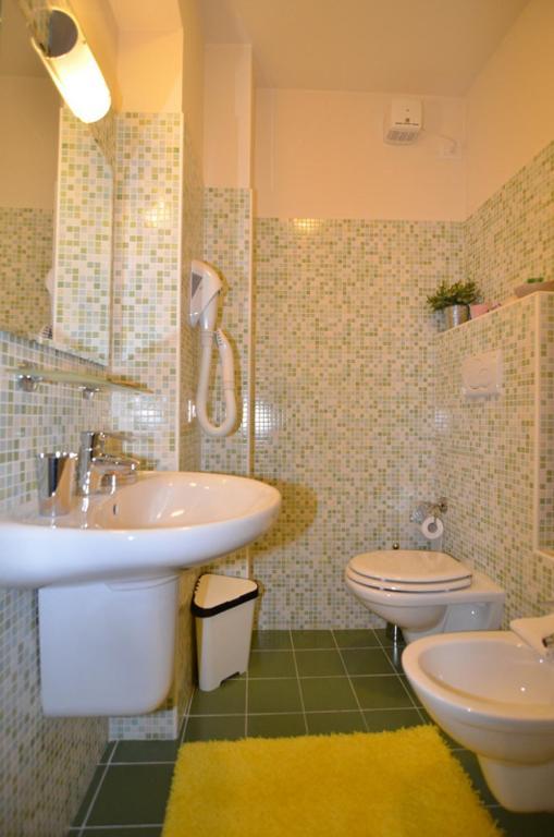 Garda Dream Hotel Лацизе Стая снимка